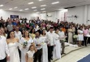 Guaraciaba oficializa união de 25 casais em casamento comunitário