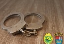 PM atende idosa vítima de violência doméstica e encontra o criminoso escondido na horta da mulher