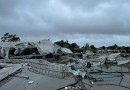Famosa arena de shows em SC vai abaixo após vendaval de 80 km/h destruir estrutura