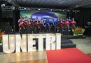 Formatura dos cursos de Pedagogia, Contabilidade e Administração é realizada pela Unetri Falculdades