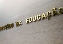 MEC começa hoje a ouvir alunos e professores em pesquisa por WhatsApp