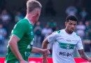 Chapecoense fica na ‘porta do Z-4’ com derrota para o Coritiba