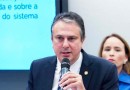 Ministro da Educação vê Enem com 'preocupação' e defende suspensão do novo ensino médio