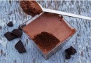 Mousse de Chocolate com 4 ingredientes; Confira