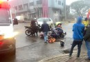Acidente entre carro e moto deixa um ferido na Rua Felipe Schimidt