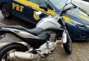 Homem foge da fiscalização com motocicleta roubada, mas é alcançado