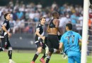 Vasco aplica goleada histórica no Santos, que demite Cleber Xavier