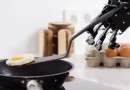 Chega de lê-lê! Cientistas criam robô que lava, limpa e cozinha em casa
