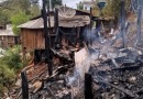 Duas residências são consumidas pelo fogo em Maravilha