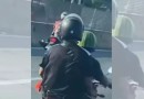 Motociclista usa melancia na cabeça como ‘capacete’ e viraliza