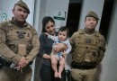Polícia Militar auxilia no salvamento de bebê após queda e convulsão