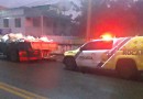 Caminhão com 10 toneladas de sucatas de baterias é apreendido pela PM