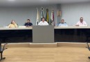 Câmara aprova aumento na taxa de limpeza de terrenos e projeto de Nego Carroceiro sobre pontos de táxi