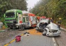 Grave acidente na BR-282 em Águas Mornas tira a vida de uma pessoa e deixa outras três feridas