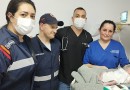 Gestante dá a luz de forma prematura em ambulância do SAMU durante transferência. Mãe e bebê passam bem