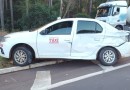 Homem sofre ferimentos em colisão entre caminhão e automóvel táxi na PRC-158