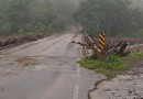 Rodovia segue interditada após rio transbordar no Oeste de SC