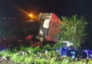 Acidente entre caminhões em Ponte Serrada deixa três feridos