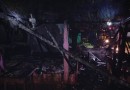 Bombeiros utilizam 4 mil litros de água para combater incêndio em residência