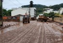 Voluntários de Guaraciaba estão em Muçum, auxiliando na recuperação do Município