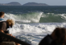 Adolescente que desapareceu com namorada no mar é encontrado