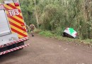 Homem é resgatado após saída de pista no interior de Itapiranga
