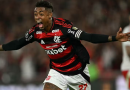 Bruno Henrique brilha, Flamengo vence Inter e sai na frente nas oitavas da Libertadores