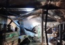Incêndio em laticínio é controlado por funcionários antes da chegada dos bombeiros