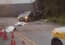 Contêiner se solta de carreta e cai sobre veículo de passeio matando duas pessoas
