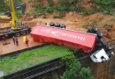 Resgates na BR-376 entram no 4º dia; 11 veículos já foram retirados