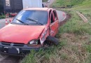 Condutor embriagado colide carro com caminhão na PR 180