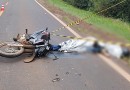 Motociclista morre ao colidir com moto na traseira de caminhão na PR 281