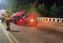Motorista embriagado colide em mureta de proteção em ponte de São Carlos