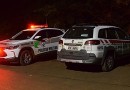 Mulher sai para ir à igreja e encontra homem pelado na porta de casa em SC