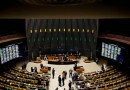 Câmara adia votação do 2º turno da PEC do estouro para hoje; proposta amplia gastos em R$ 145 bi