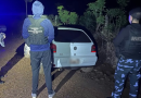Polícia recupera carro e celulares roubados após cerco policial