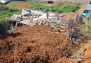 Construção de edificação é totalmente destruída após desmoronamento