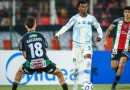 Carlos Vinícius perde três pênaltis, e Grêmio empata com Palestino pela Sul-Americana