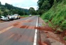 Homem fica ferido após carro colidir com barranco no Oeste de Santa Catarina