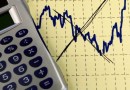 Setor de serviços interrompe sequência positiva e volta a recuar em fevereiro