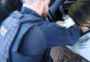 PRF apreende celulares escondidos em compartimentos secretos de carro