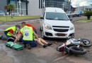 Motociclista fica ferido em acidente no centro