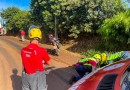 Carreta passa por cima de motocicleta e mulher sofre lesões em perna na Rodovia Leolino Baldissera