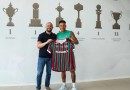 Fluminense oficializa a chegada de Guilherme Arana