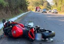 Motociclista morre após saída de pista seguida de choque contra placa de sinalização na BR-282