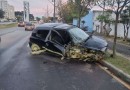 Motorista se envolve em acidente e abandona carro com mais de R$ 30 mil em dívidas