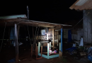 Incêndio destrói residência, mas Corpo de Bombeiros evita que fogo se espalhe