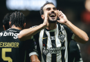 Atlético vence o Coritiba e chega aos 50 pontos no Brasileirão
