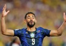 Brasil vence Haiti, assume liderança do grupo e fica perto da classificação