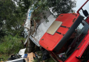 Seis pessoas ficam feridas em acidente na PR-281
